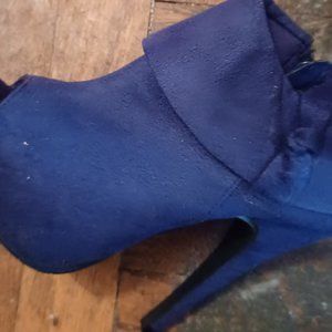 Open toed stiletto suede boots